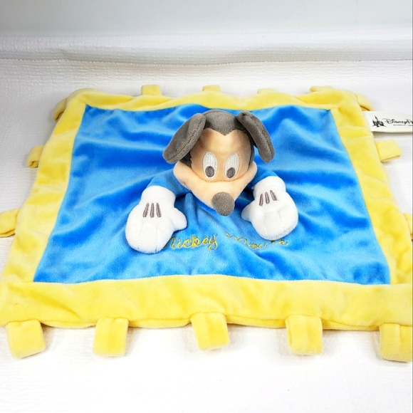 Disney Parks Mickey Mouse Infant security blanket crinkle Edge